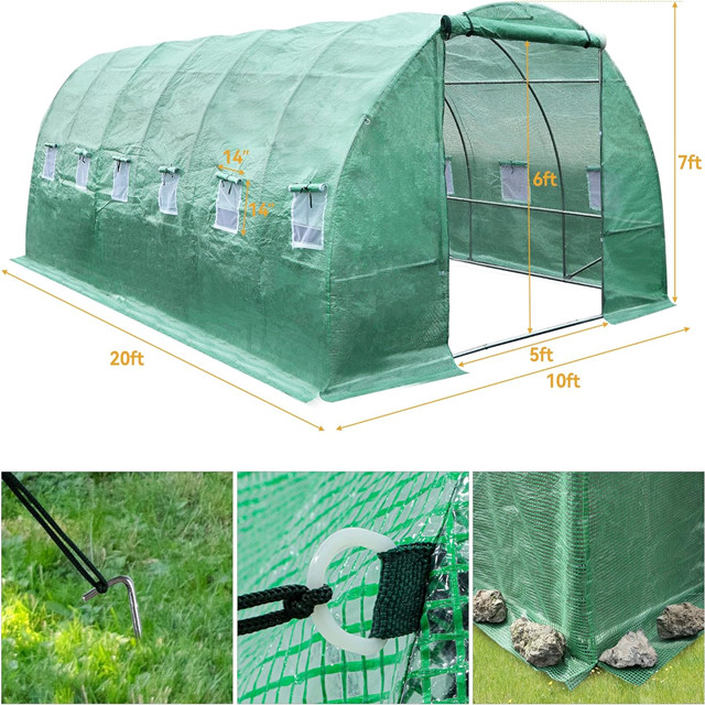 Portable Walk In Tunnel Greenhouse Tent With Roll-Up Window